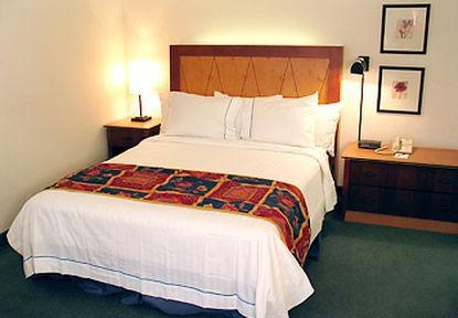 Hotel East 3*